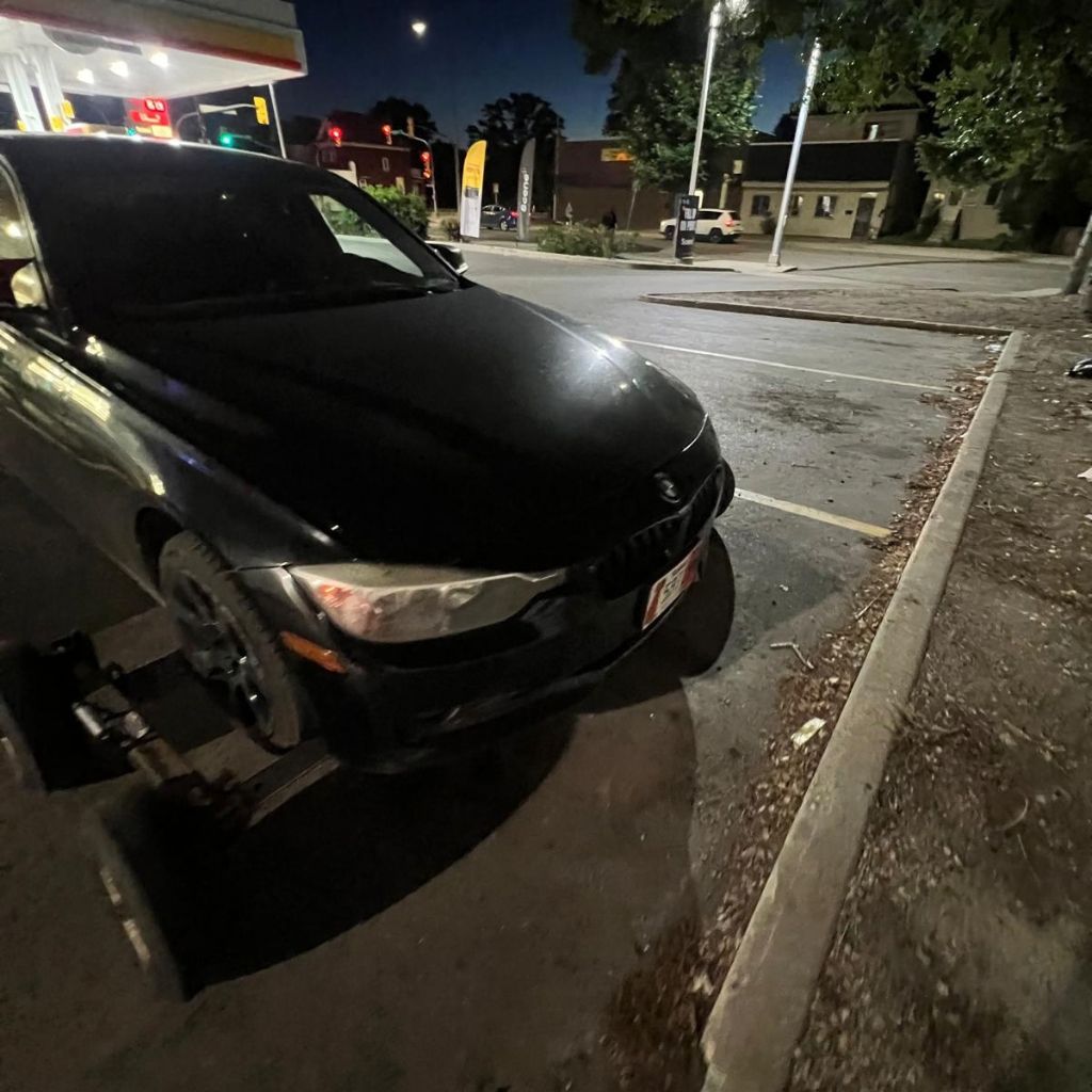 Car Damaged by Wind Storm in Winnipeg? Here’s What to Do